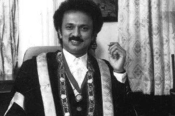 ஞாயிறு மலர்