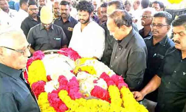 மறைவு