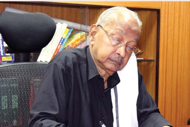 ஆசிரியர் அறிக்கை