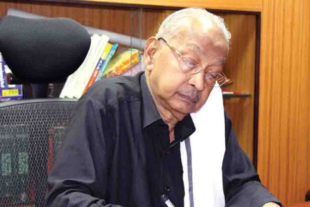 ஆசிரியர் அறிக்கை