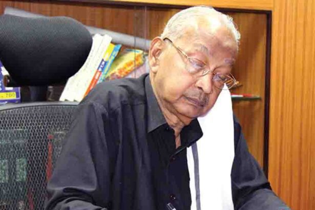 ஆசிரியர் விடையளிக்கிறார், ஞாயிறு மலர்
