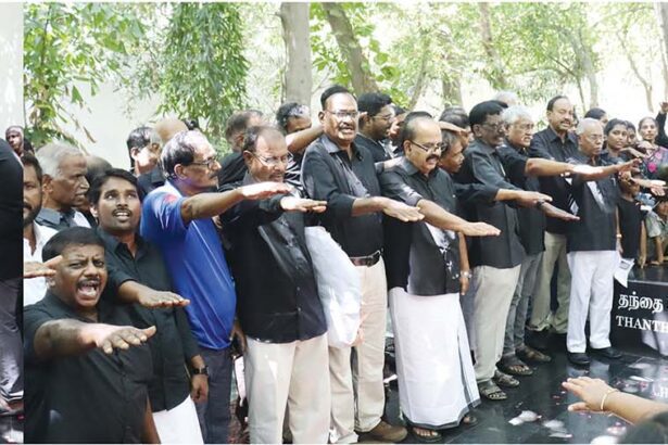 கலி.பூங்குன்றன்