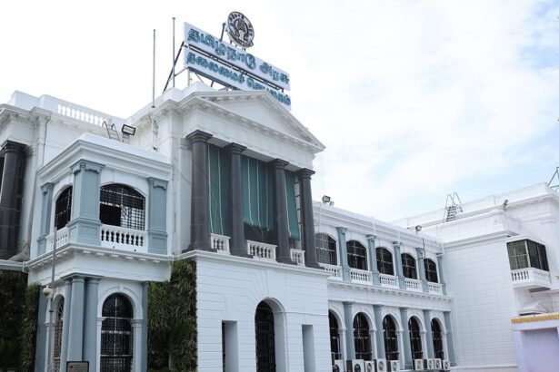 ஆசிரியர் அறிக்கை