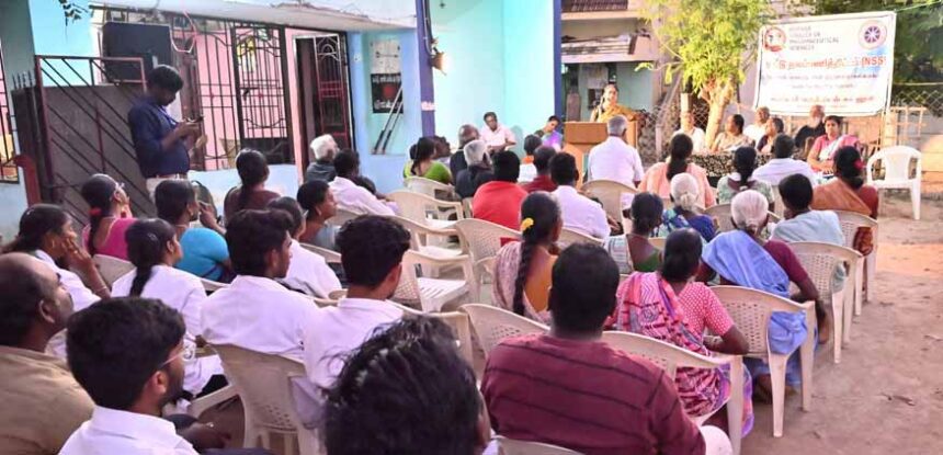பெரியார் மருந்தியல் கல்லூரிநாட்டு நலப்பணித்திட்டசிறப்பு முகாமின் துவக்கவிழா தமிழ்நாடு