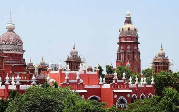 அரசு சட்டக் கல்லூரிகளில் பேராசிரியர் பணி இளைஞர் அரங்கம்
