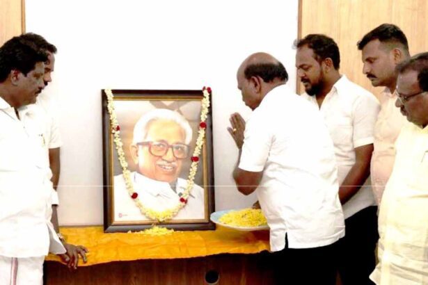மலர்தூவி மரியாதை தமிழ்நாடு