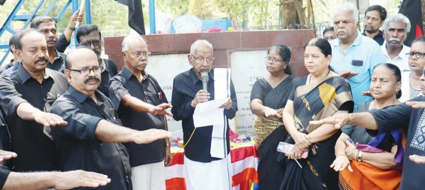 ஆசிரியர் அறிக்கை