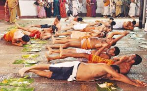 கட்டுரை, ஞாயிறு மலர்