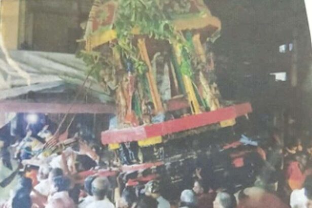 மாவட்ட ஆட்சியர்