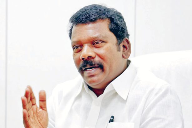 பெயருக்காக....