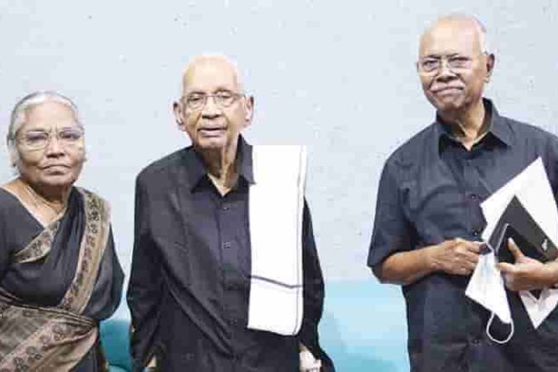 கலி.பூங்குன்றன்