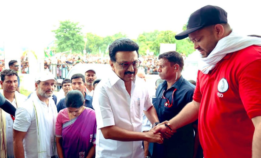 ஞாயிறு மலர்