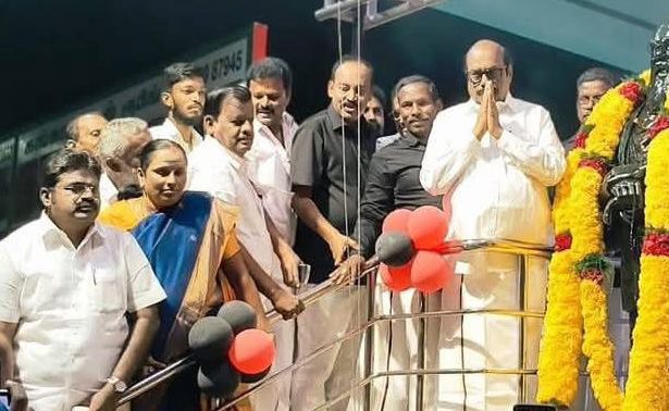 சிலை திறப்பு விழா