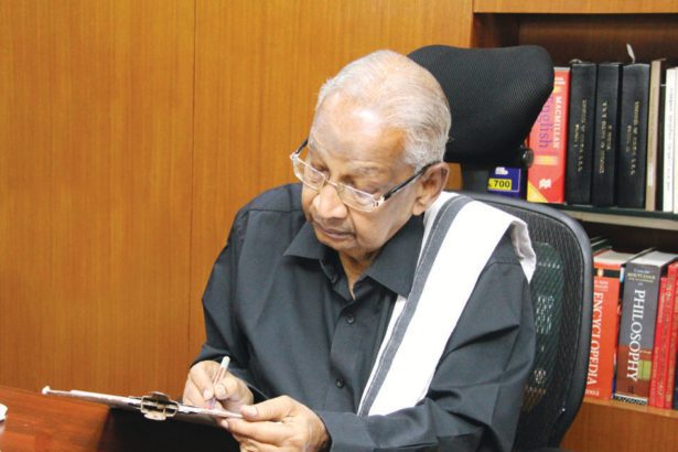 ஆசிரியர் அறிக்கை