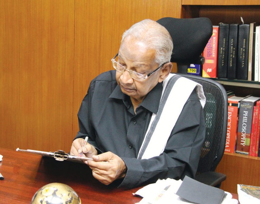 ஆசிரியர் அறிக்கை