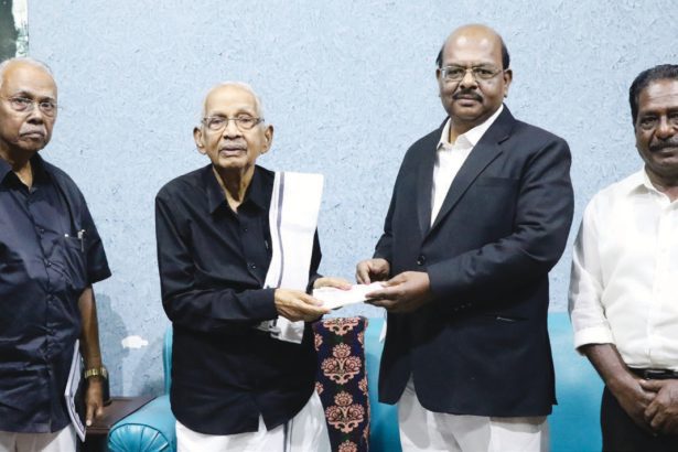 வழக்குரைஞர்