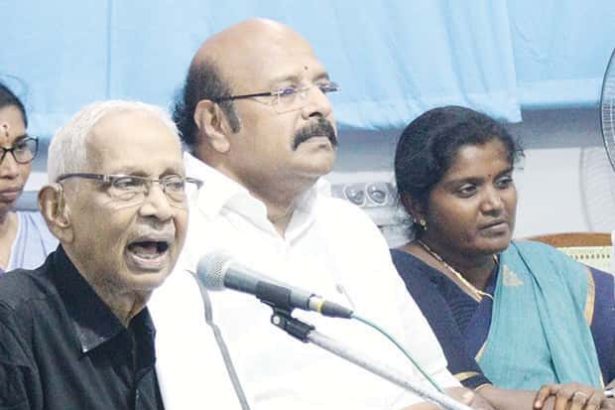 கி.வீரமணி