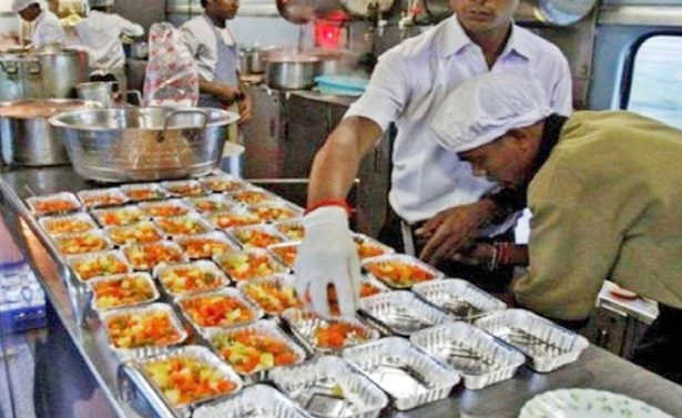 ரயில் நிலைய