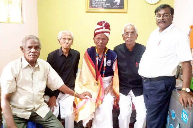 சே.குணவேந்ன்