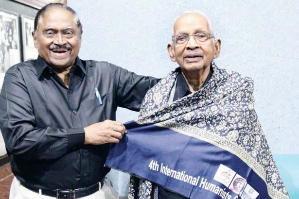 இந்தியா