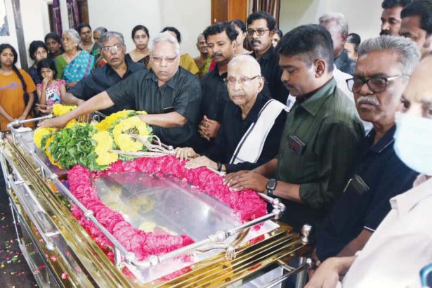 கி.தண்டபாணி