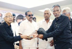 விழுப்புரம், உளுந்தூர்பேட்டையில் ‘பெரியார் உலக’த்திற்குத் தமிழர் தலைவரிடம் நன்கொடை வழங்கினர் (16.12.2025) நன்கொடை