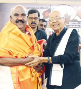 திராவிடர் கழகத் தலைவர், தமிழர் தலைவர் ஆசிரியர் பொன்னாடை அணிவித்து பாராட்டுகளைத் தெரிவித்தார். திராவிடர் கழகம்