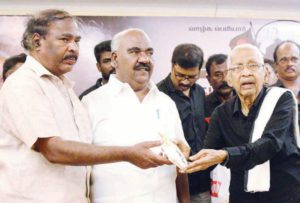 விழுப்புரம், உளுந்தூர்பேட்டையில் ‘பெரியார் உலக’த்திற்குத் தமிழர் தலைவரிடம் நன்கொடை வழங்கினர் (16.12.2025) நன்கொடை