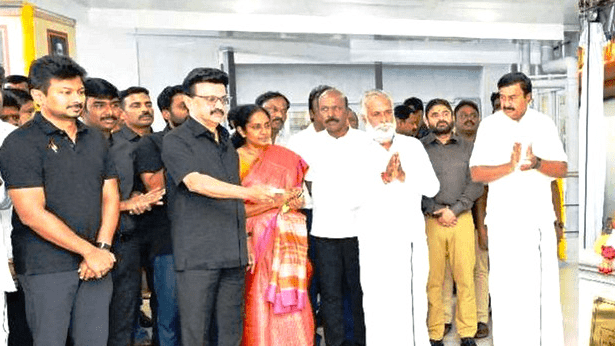 மேயர் ஆர்.பிரியா