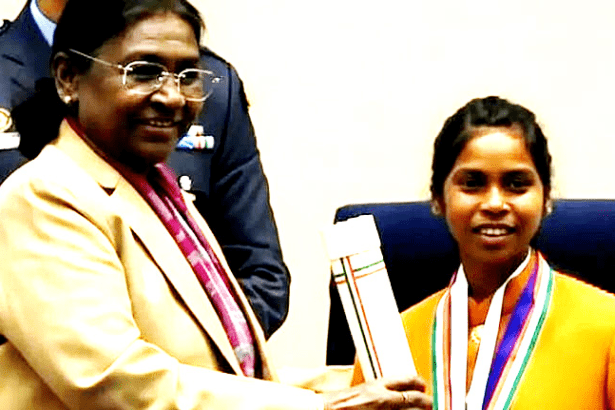 மகளிர் அரங்கம்