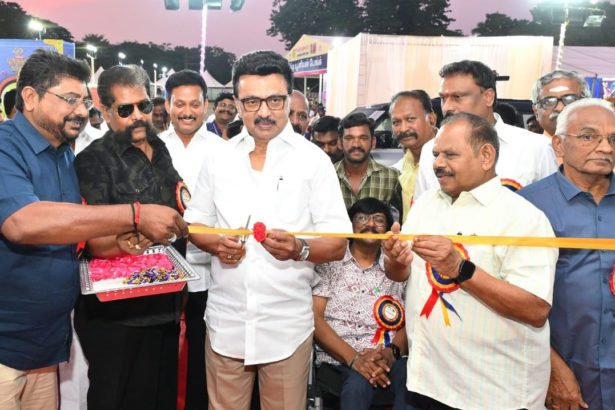 வீட்டுக்கு ஒரு நூலகம்