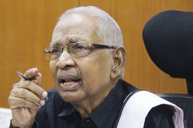 ஆசிரியர் அறிக்கை