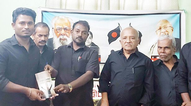 கழகத்தில் இணைந்த