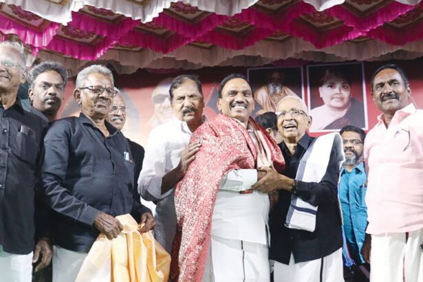 ஆசிரியர் கி.வீரமணி