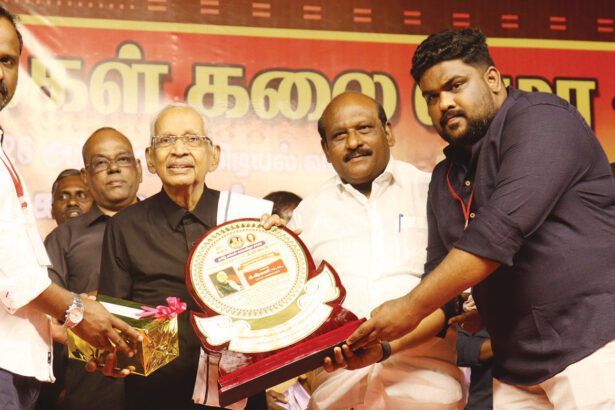 சமுதாயத் தொண்டர்