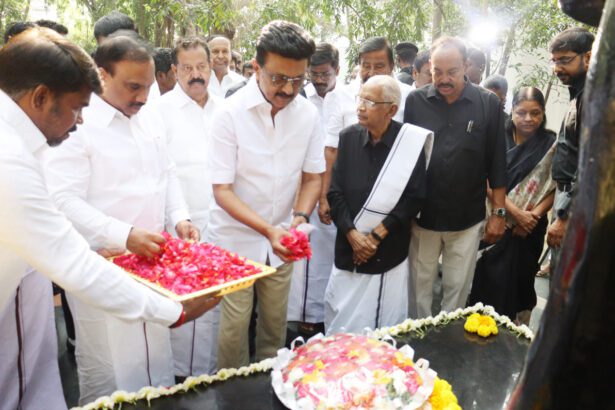 இனிப்பு வழங்கி