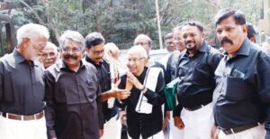 கருநாடக மாநிலம் பெங்களூருவில் சுயமரியாதை இயக்க நூற்றாண்டு நிறைவு மாநாடு கன்னடம், ஆங்கிலம், தமிழ் ஆகிய மும்மொழிகளில் நடைபெற்றது! ஆசிரியர் உரை