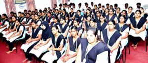 பெரியார் மருந்தியல் கல்லூரி மாணவர்களுக்கு பயிற்சி மற்றும் பணியமர்த்தும் பிரிவின் வழிகாட்டுதல் நிகழ்ச்சி! தமிழ்நாடு