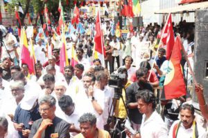 தஞ்சையில், தமிழர் தலைவர் ஆசிரியர் தலைமையில் ஏராளமானோர் பங்கேற்று ஒலி முழக்கம் எழுப்பினர்! தமிழ்நாடு