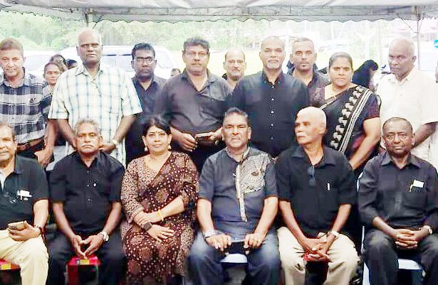 இந்தியா