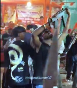 கட்டுரை, ஞாயிறு மலர்