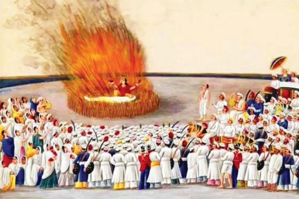 கட்டுரை, ஞாயிறு மலர்