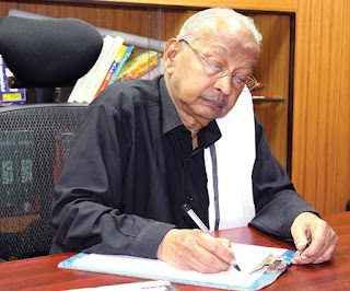 ஆசிரியர் விடையளிக்கிறார்