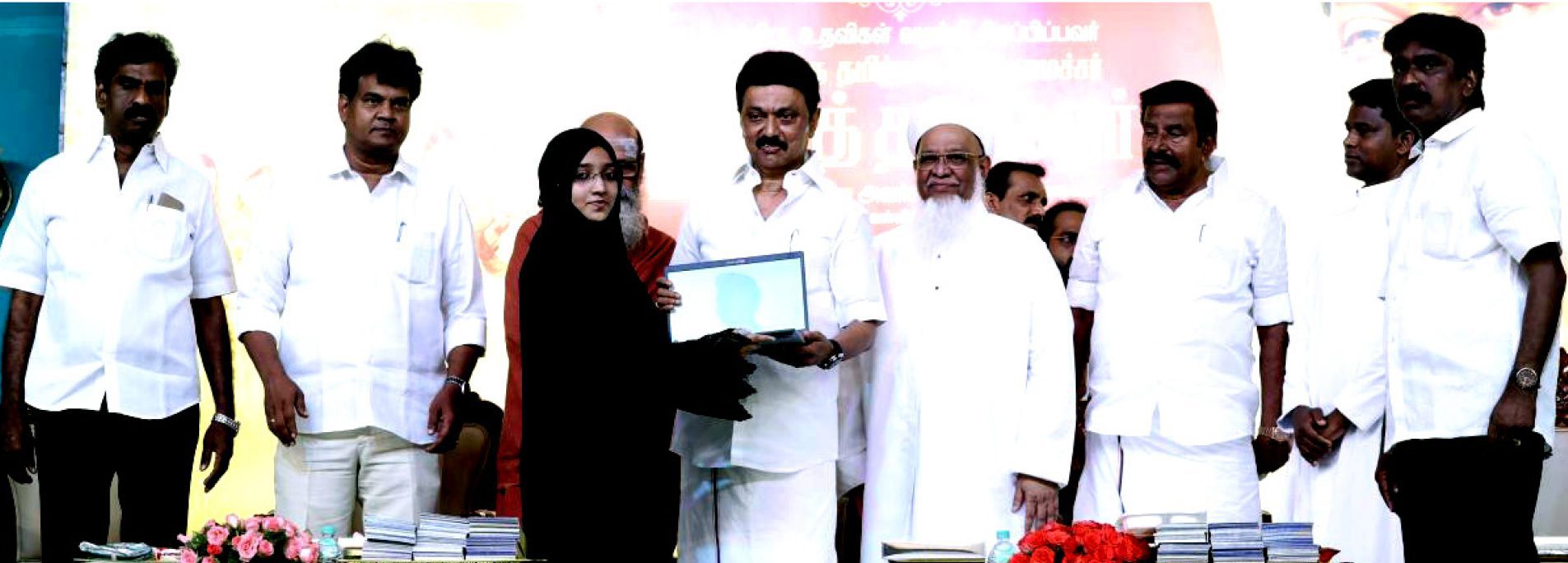அரசியல்