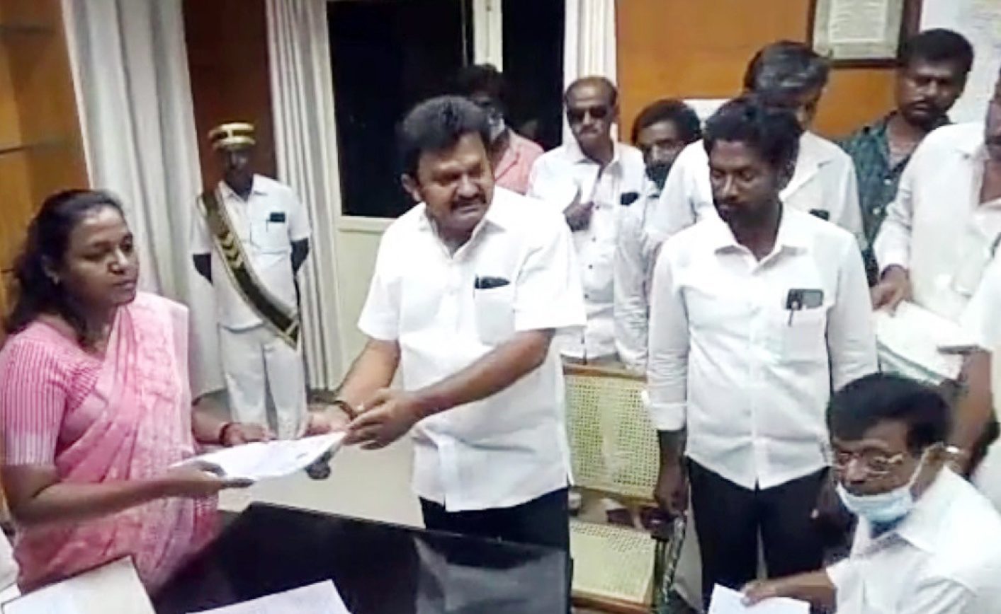 அரசியல்