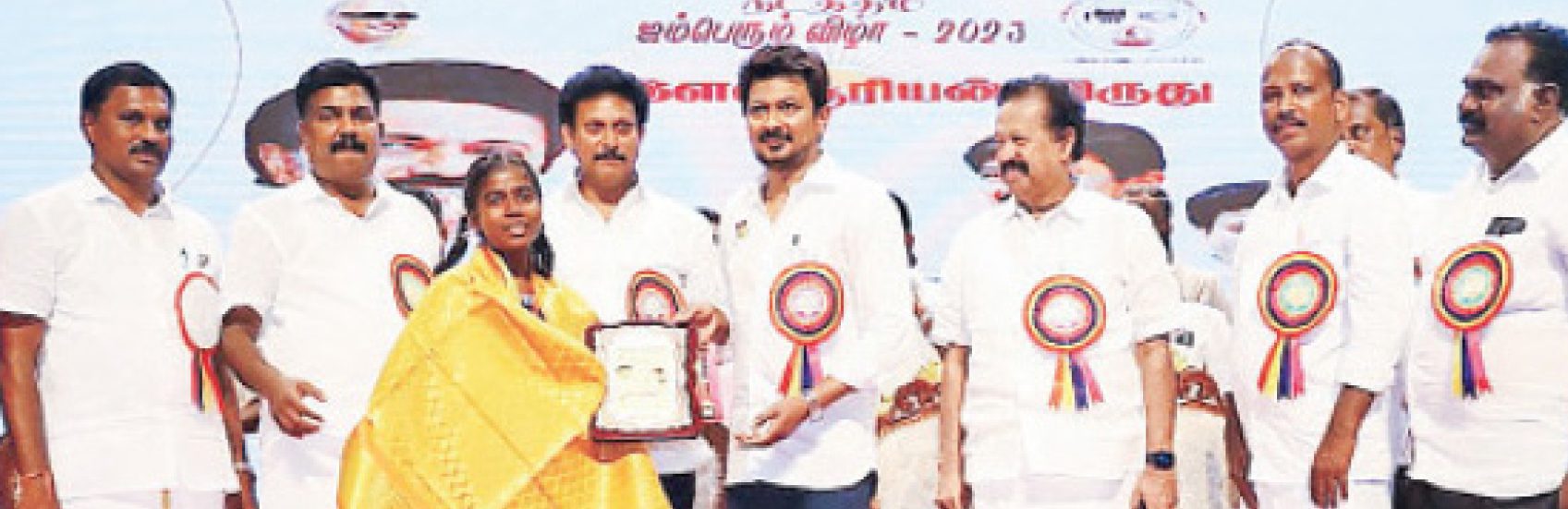 அரசியல்