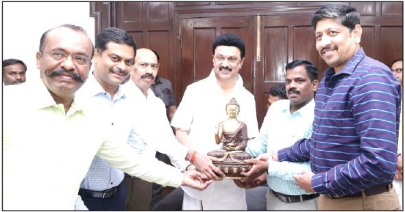 இந்தியா