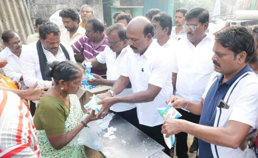 வெள்ளம் பாதித்த பகுதிகளில் 37,751 பேருக்கு மருத்துவப் பரிசோதனை: அமைச்சர் மா.சுப்பிரமணியன் தகவல் தமிழ்நாடு