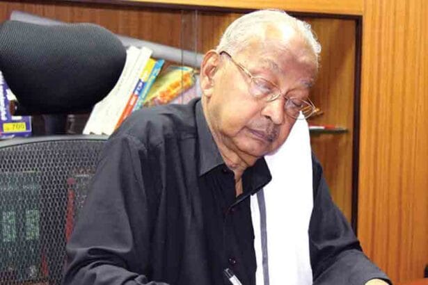 ஆசிரியர் விடையளிக்கிறார், ஞாயிறு மலர்