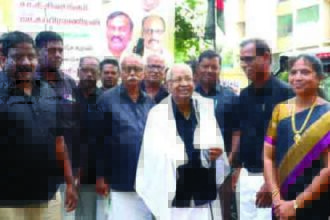 உற்சாக வரவேற்பு
